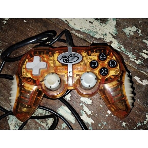 Mad Catz Playstation 2 Orange controller - Picture 1 of 5